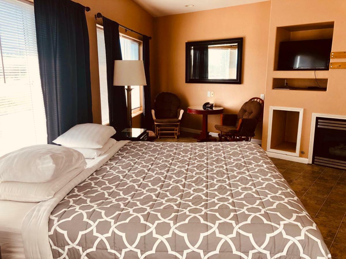 Orca Inn Suites Ferndale Esterno foto